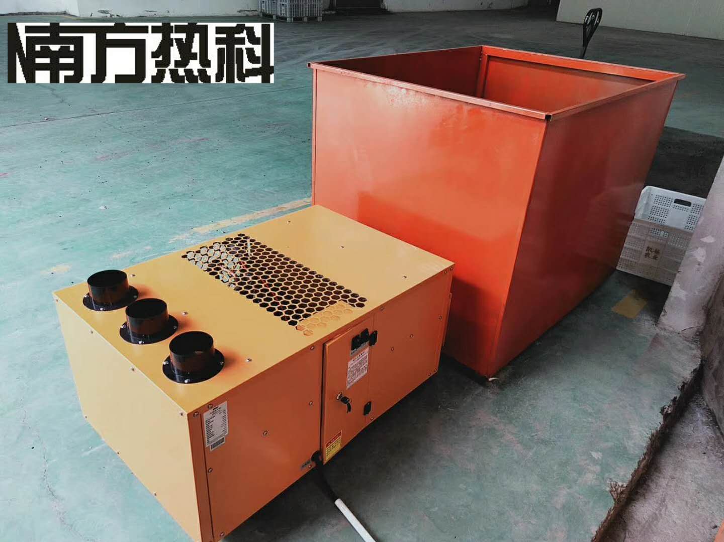 花椒烘干方法之陽光暴曬法簡便、經濟，且干制的果皮色澤艷麗